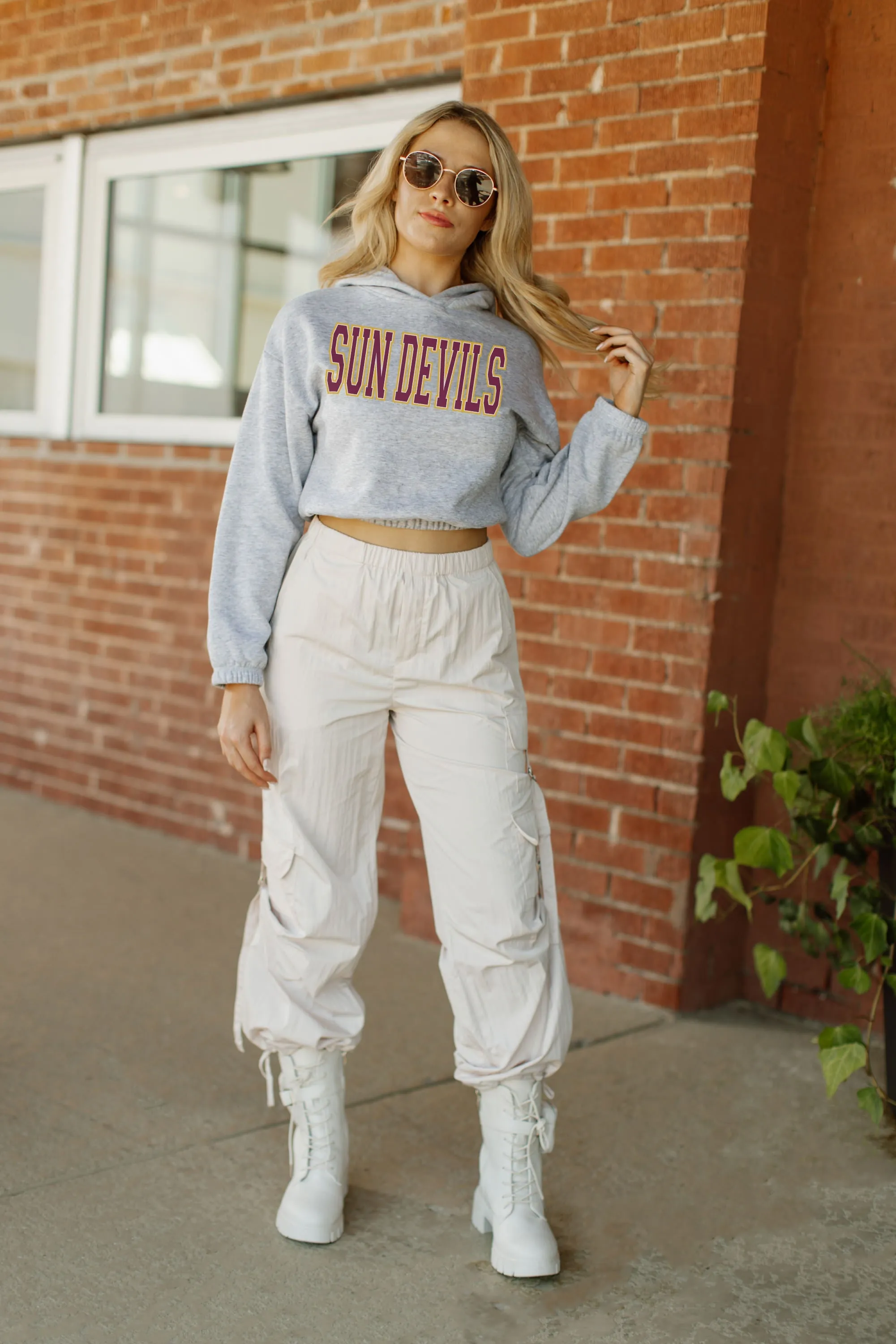 ARIZONA STATE SUN DEVILS HEADED TO VICTORY BANDED CROPPED HOODIE BY MADI PREWETT TROUTT