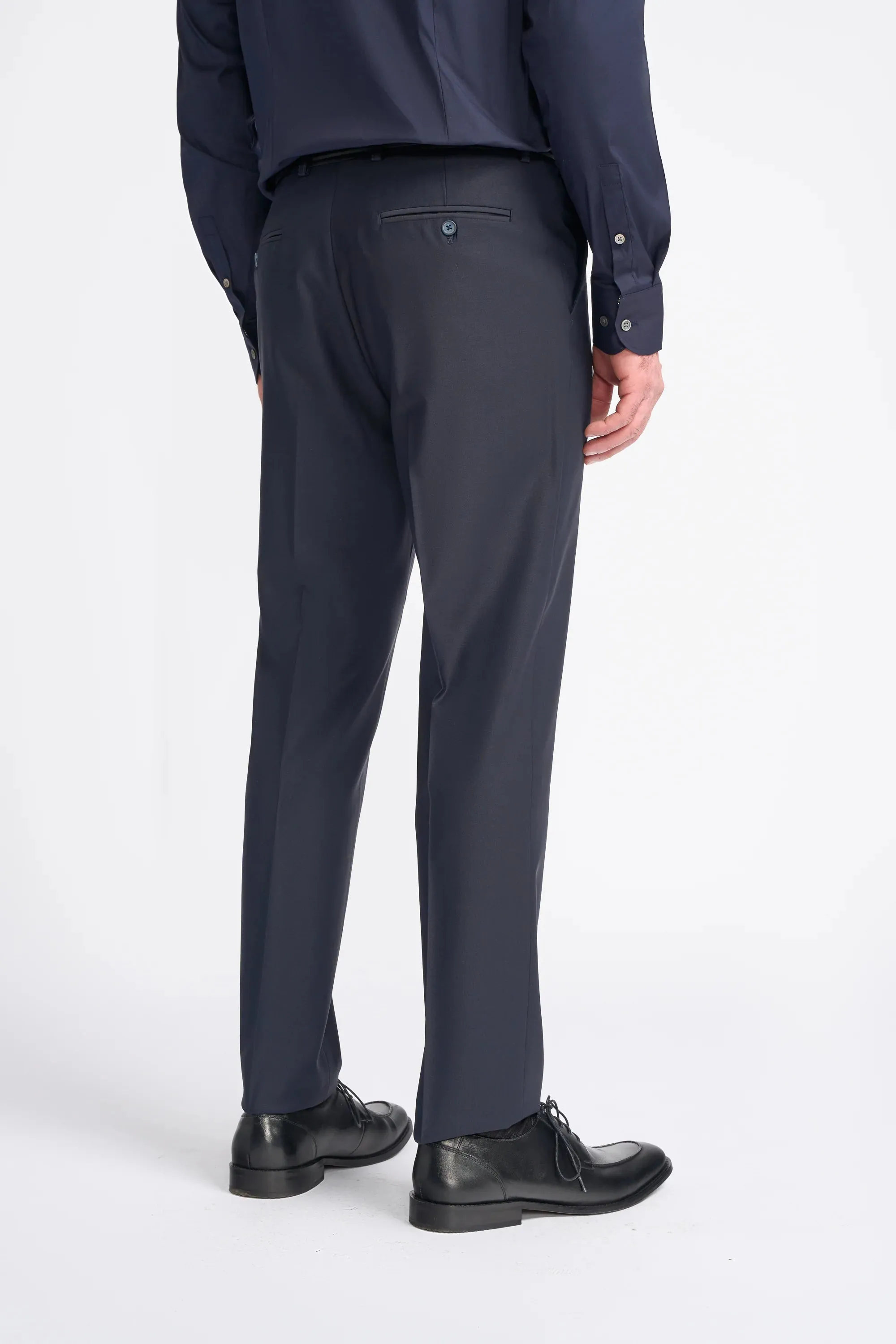 Bond - Men's Dark Navy 3 Piece Tailored Fit Suit