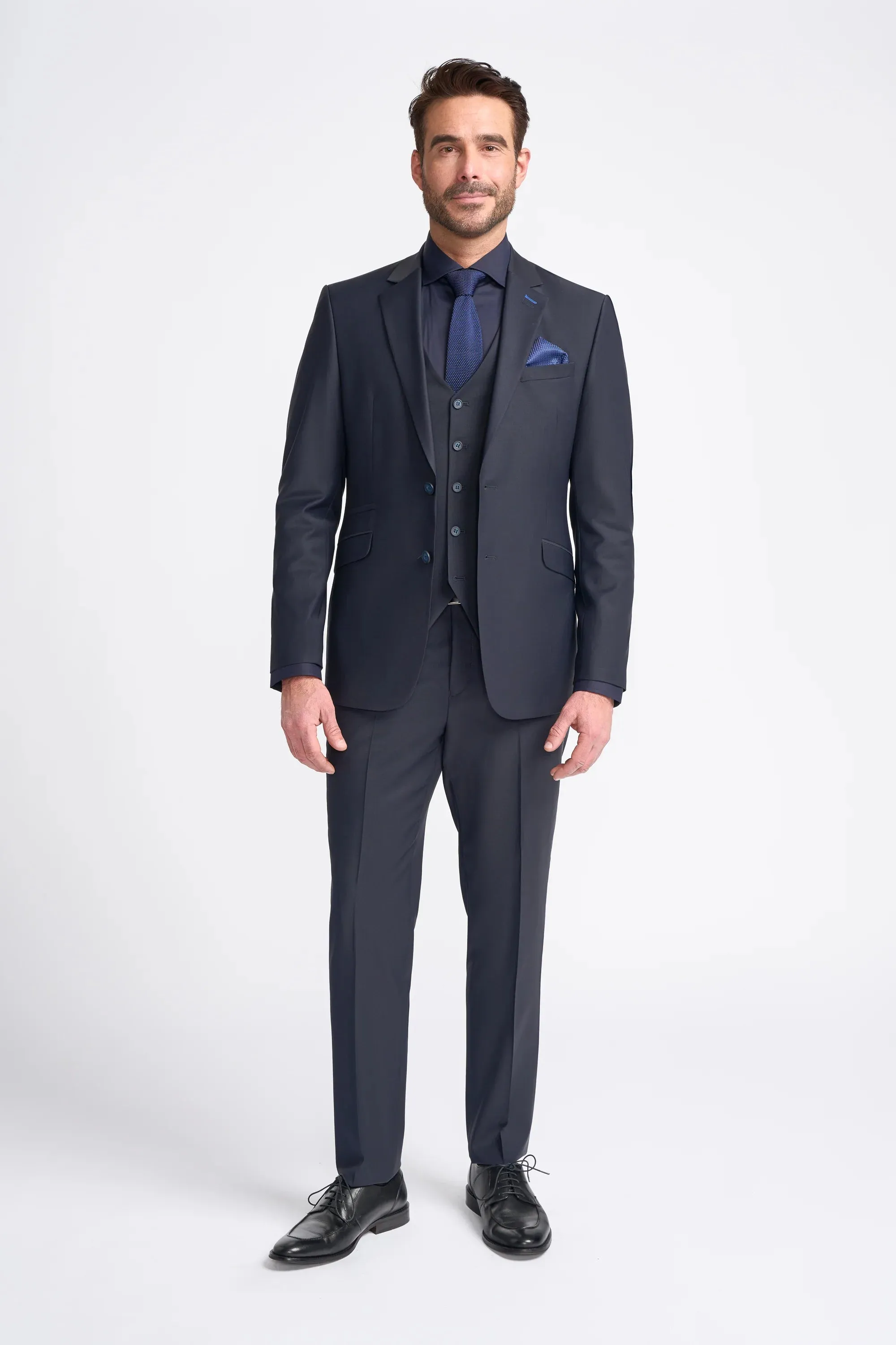 Bond - Men's Dark Navy 3 Piece Tailored Fit Suit