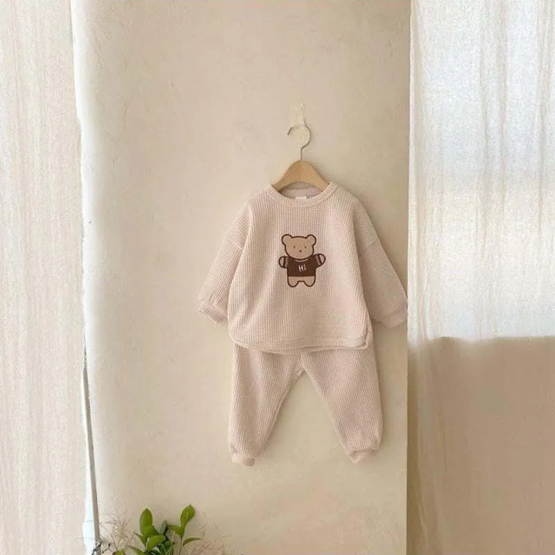 Cartoon Bear Embroidered Pattern Waffle Fabric Hoodies