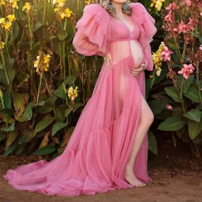 Chic Pink Maternity Robe with Elegant Ruffles and Tulle Accents