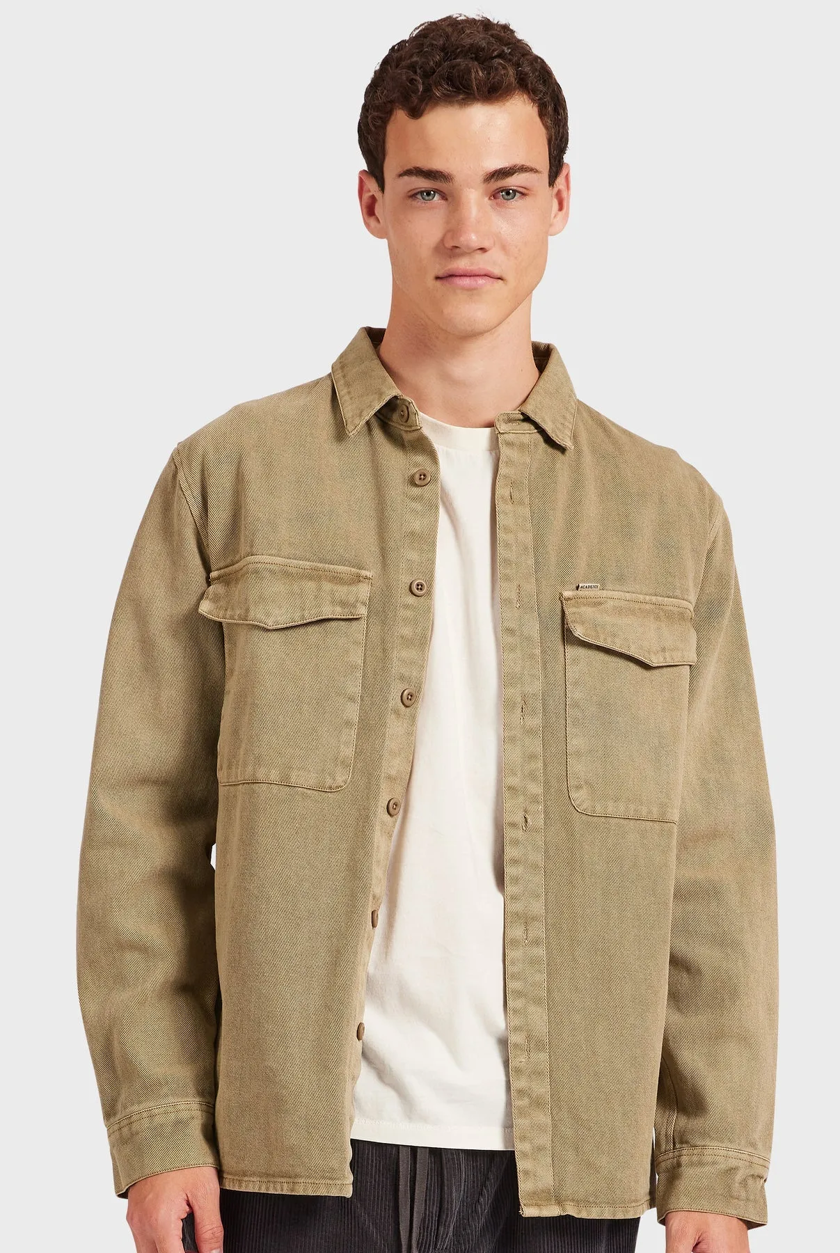 Essential Overshirt in Dune Green