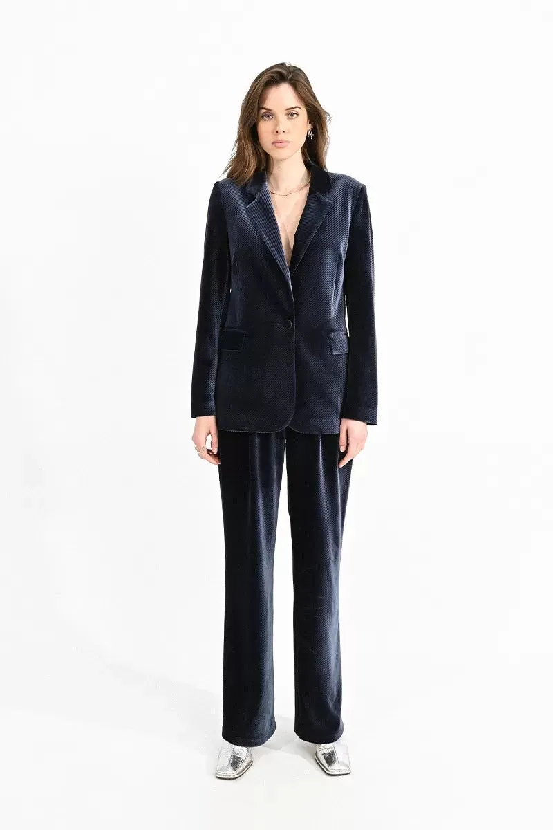 Molly Bracken Navy/Blue Fluid Velvet Blazer