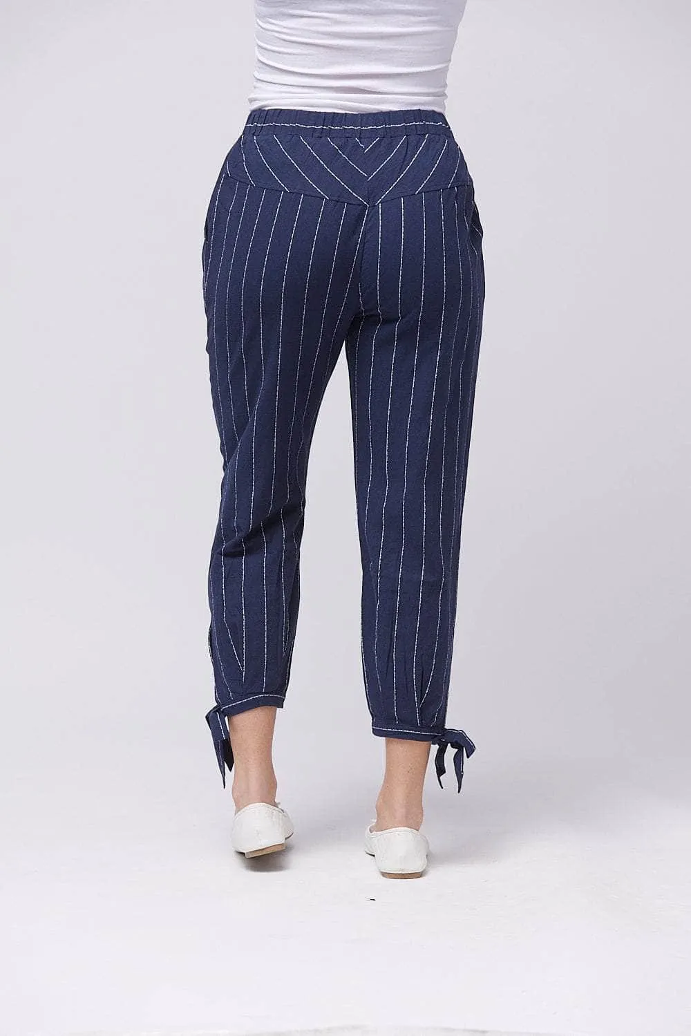 Saloos Three-Quarter Pinstripe Trousers with Pockets