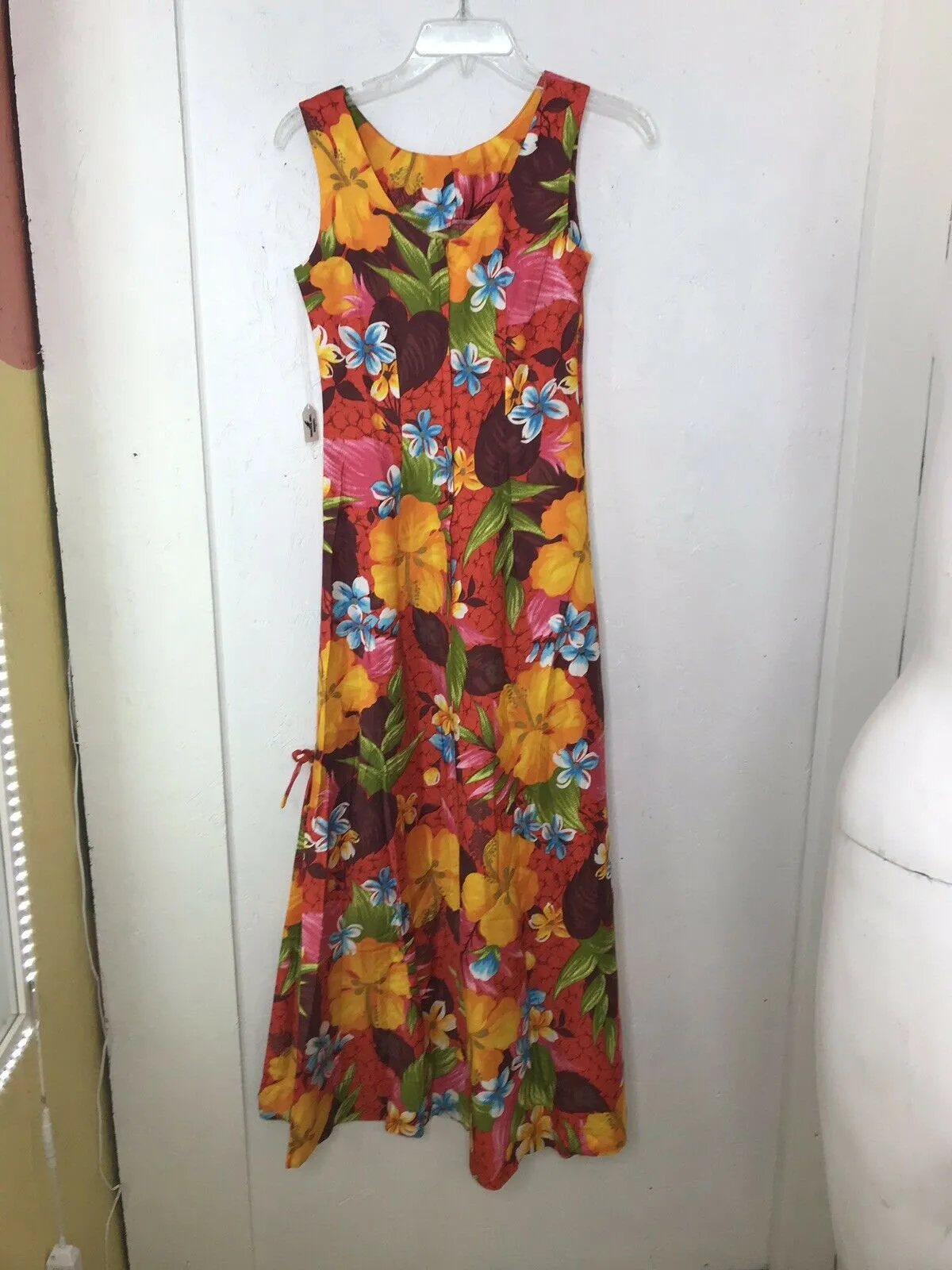 Vintage 70s | Mod Tiki Hawaiian Tropical Floral Sleeveless Maxi Dress | XS