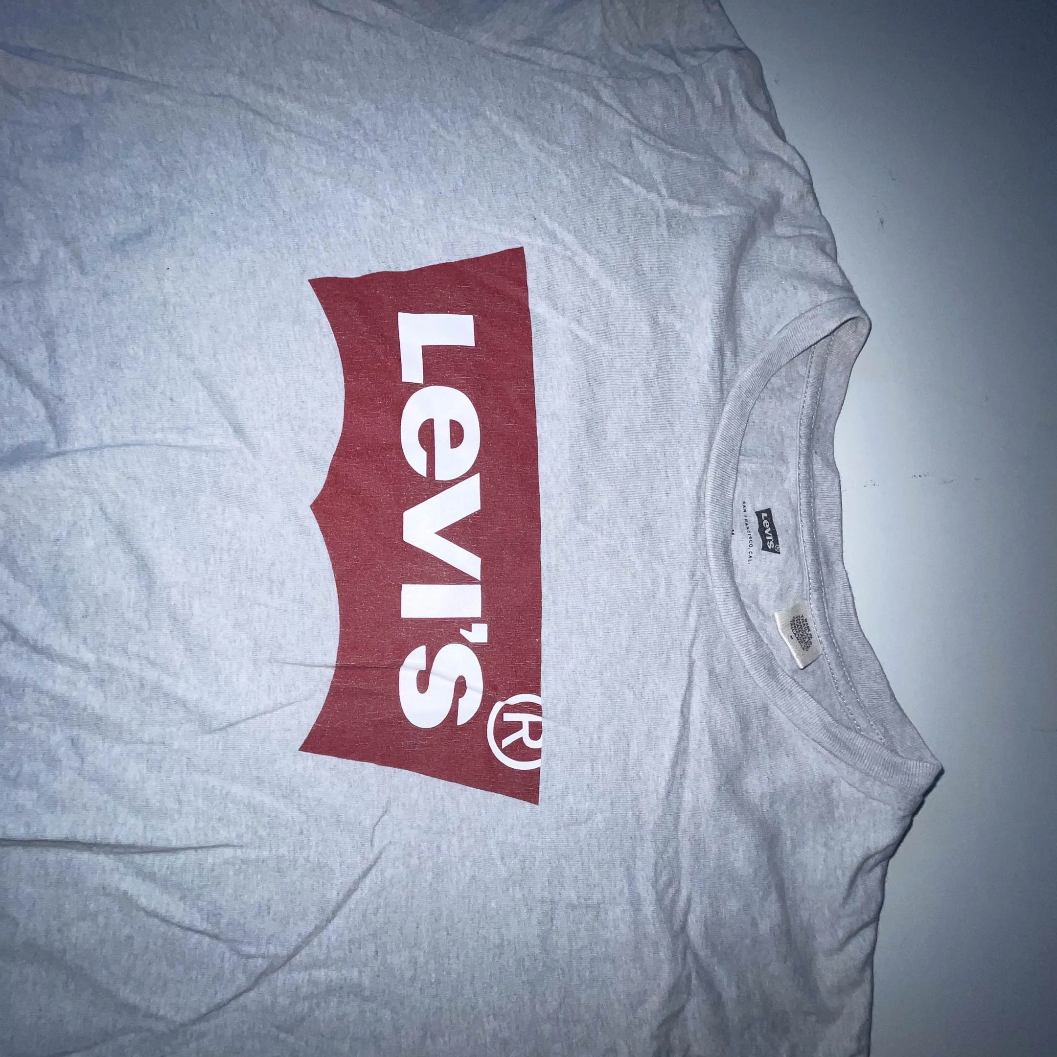 Vintage Grey Levis Graphics medium short sleeve tees