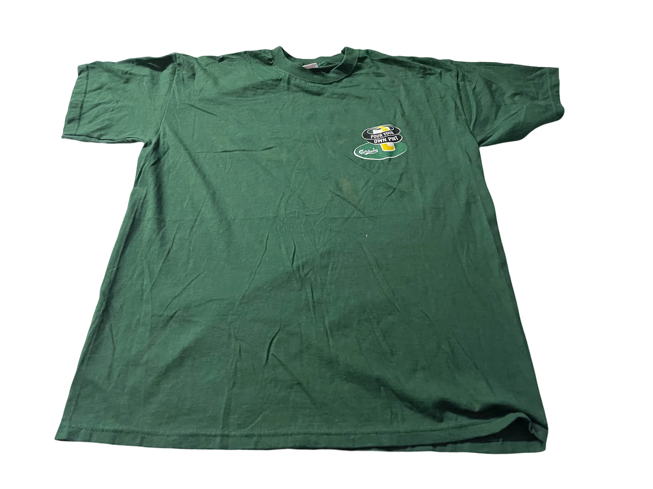 Vintage Men's Fruit of the loom Team Carlsberg print green tees in M|L27 W20|SKU 4037