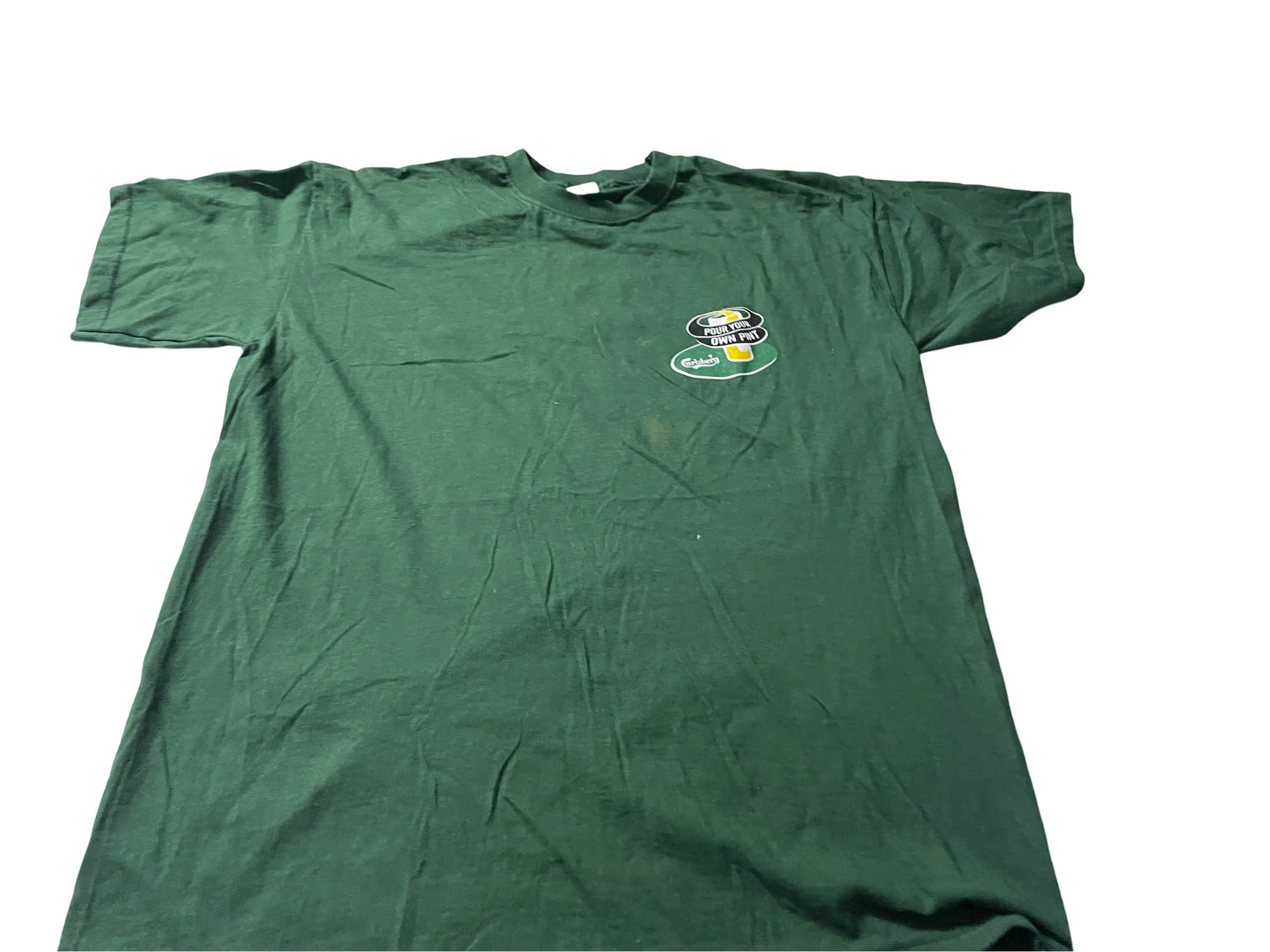 Vintage Men's Fruit of the loom Team Carlsberg print green tees in M|L27 W20|SKU 4037